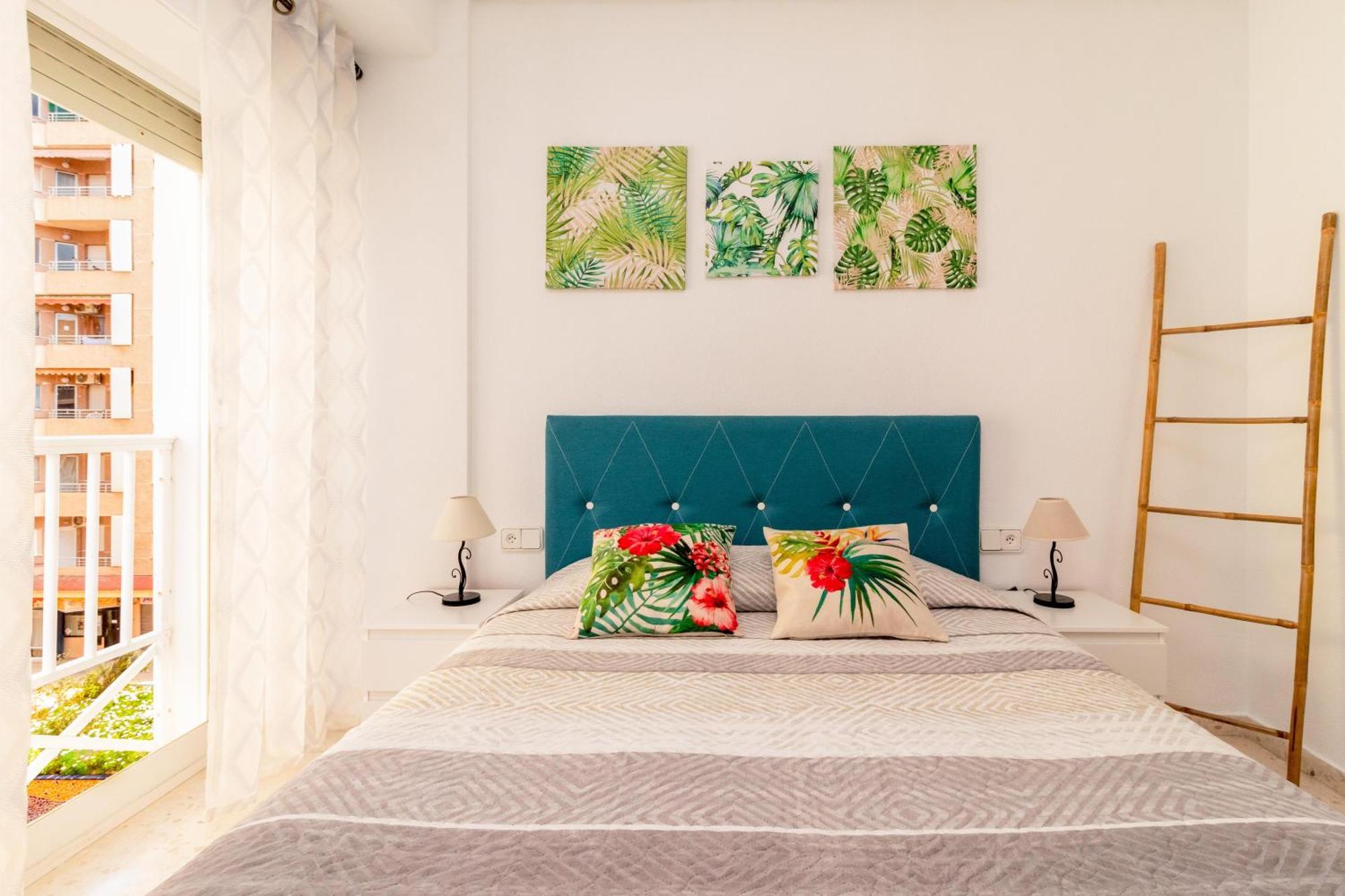 Sol & Mar Appartement Torrevieja Buitenkant foto